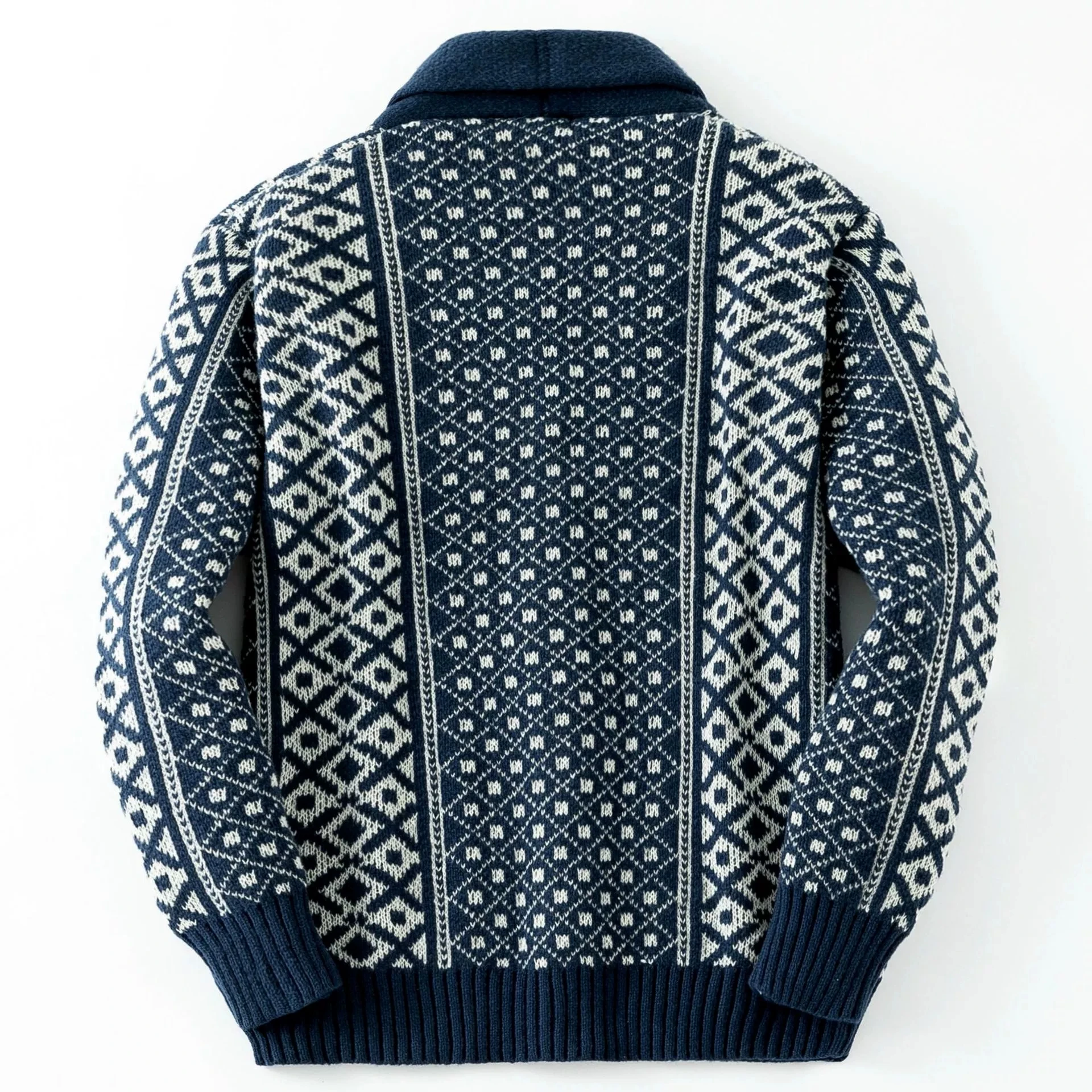 

Men's European and American men's retro knitted sweater jacket long sleeved heavy jacquard green fruit collar sweater