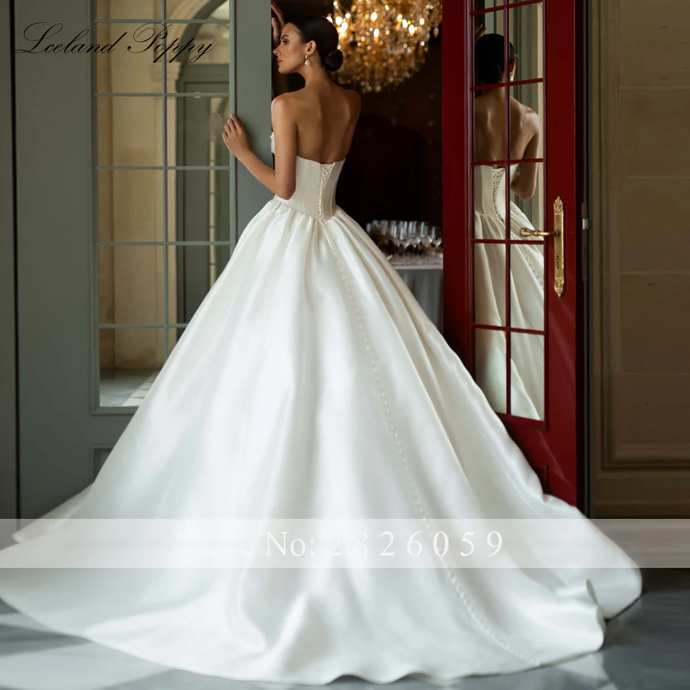 Lceland Poppy Customized Ball Gown Strapless Satin Wedding Dresses Pearls Beaded Bridal Gowns with Court Train
