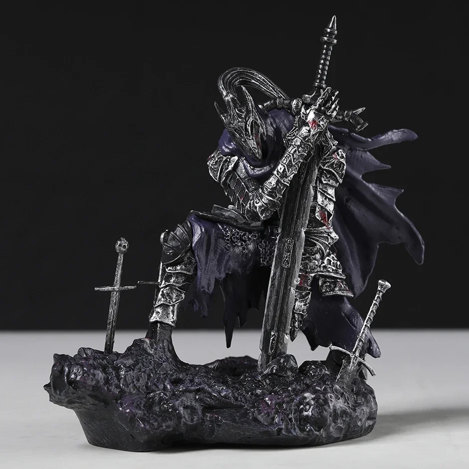 15cm Dark Souls III Artorias Figure Model Collection Toy Desktop Doll