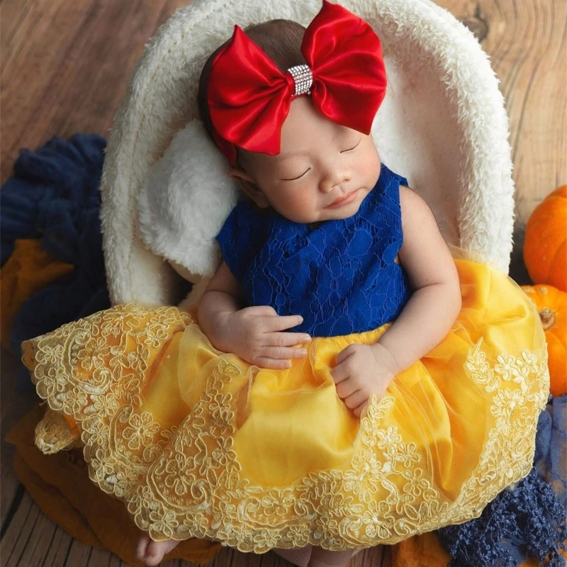 

Newborn Princess Dress & Bow Headpiece Baby Shower Gift Photography Costume Set