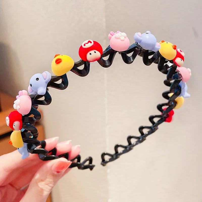 Fascia per capelli per bambini con fragola di cartone animato Fascia per capelli ondulata antiscivolo con denti dolci per accessori per capelli per ragazza alla moda per bambini