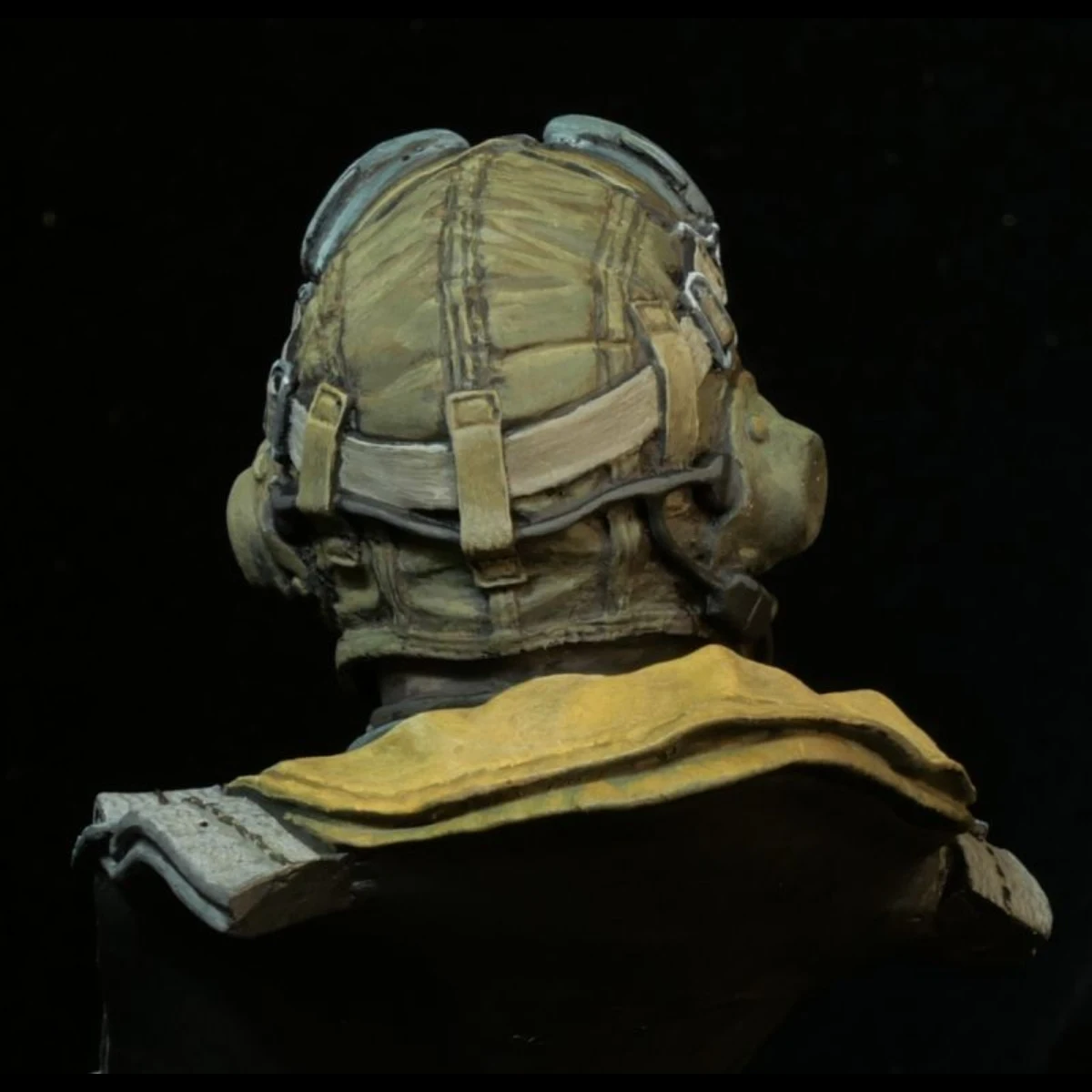 

1/10 Resin unpainted model Kit, military theme, bust of U.S. Navy Pilot unassembled and unpainted GK,1050X