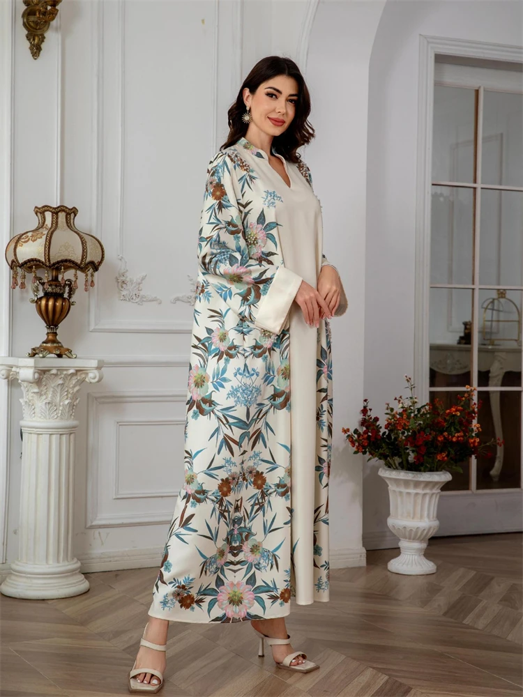 

Middle Eastern Muslim Women's Casual Dress With Printed Abaya Robes