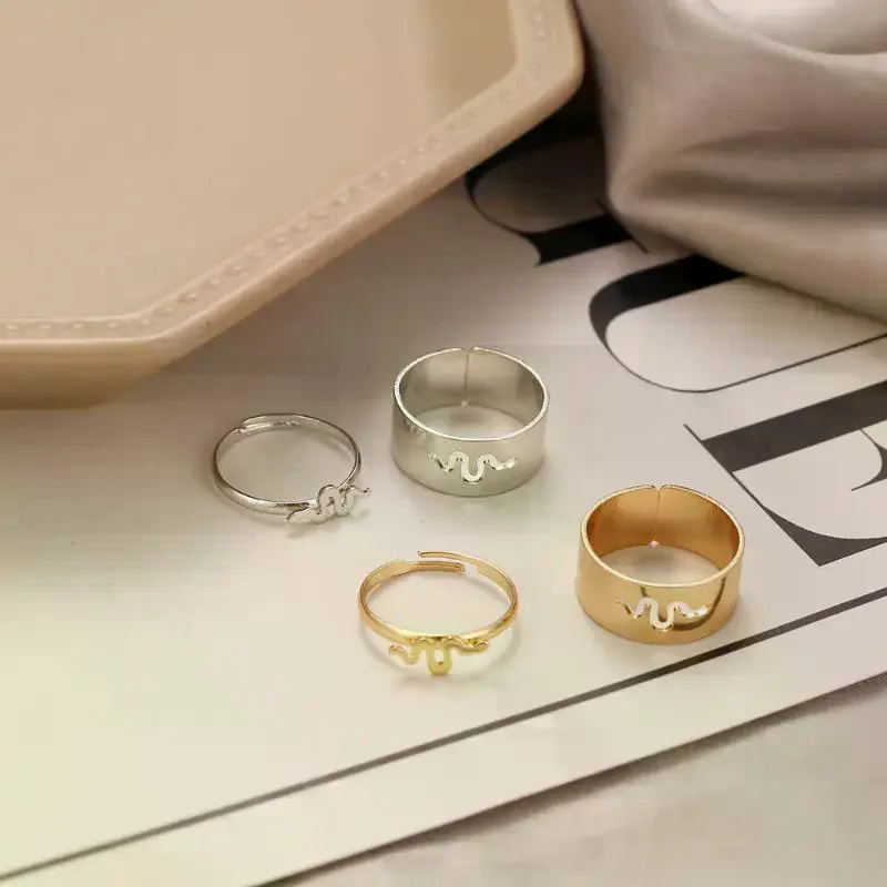 2PCS Vintage Simple Animal Butterfly Star Moon Heart Flame Open Rings For Women Girls Gothic Jewelry Punk Black Couple Ring Set