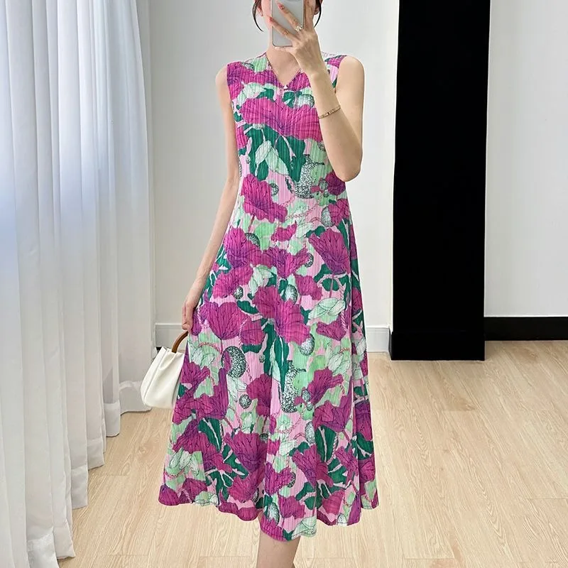 

Casual Tank Dress Women Summer Contrast Printing Elegant and Elegant Elegant Loose V-neck Sleeveless Pleated Dress Female Tops