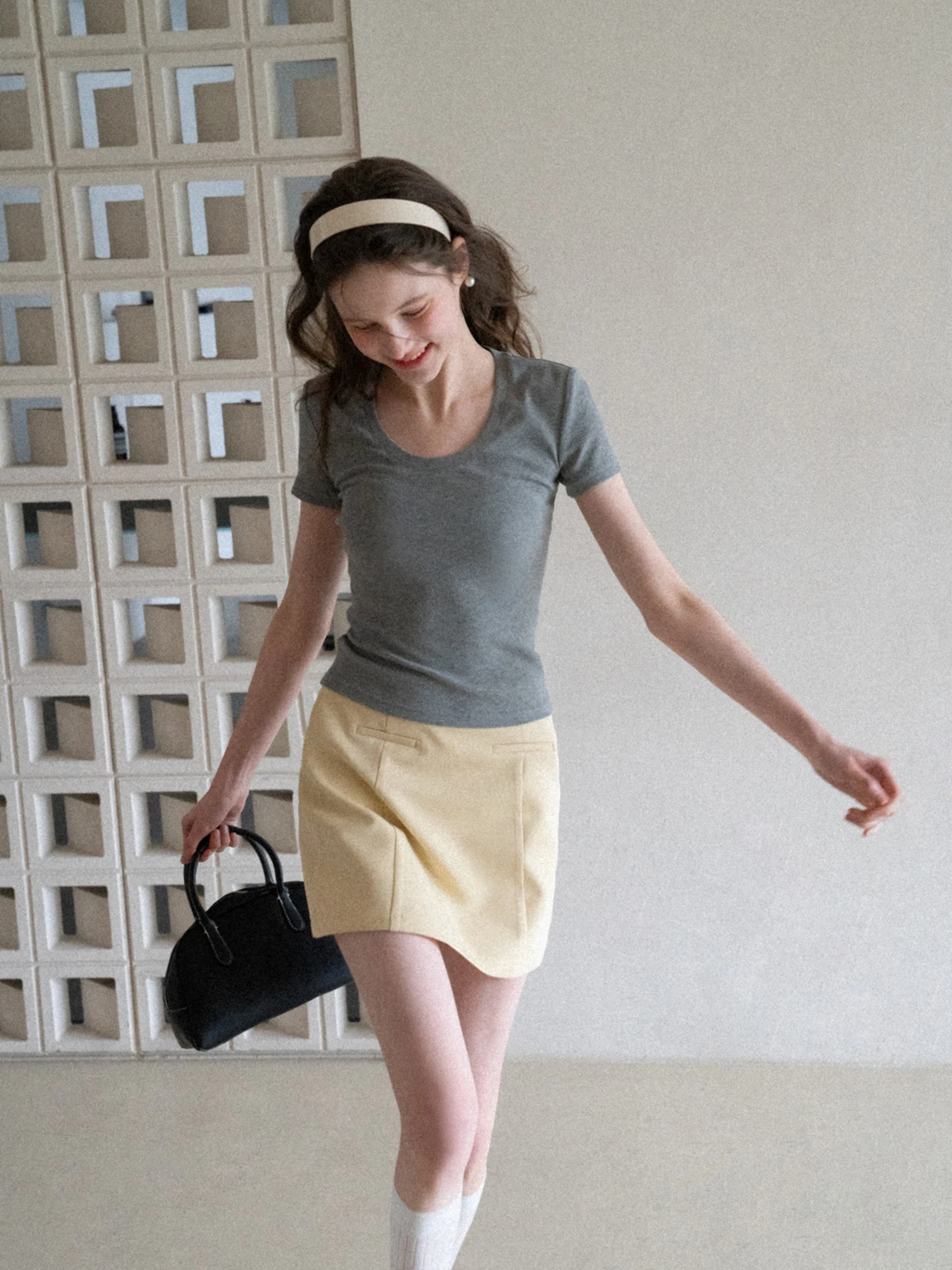 EGGKA Women's Slim Fit Short Sleeve T-Shirt U-Neck Hollow Design High Waist Casual Style Spring Summer Fashion Top