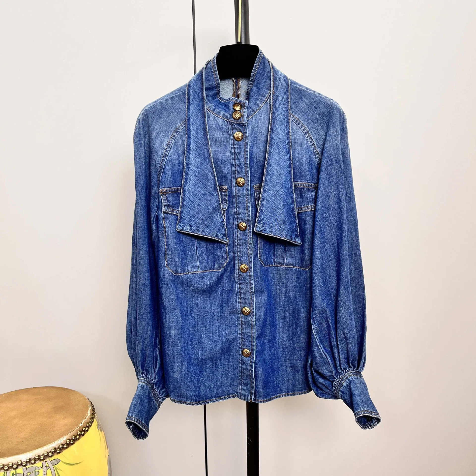 2024 New Strappy Stand-up Collar Denim Shirt Jacket Women's Loose Version Tooling Pocket Retro Gold Buckle Lantern Sleeve Shirt