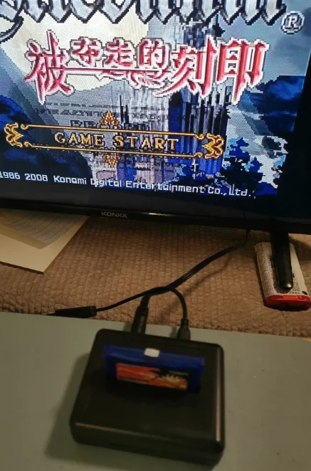 NDSL to TV Game RetroBOX Built-in R4 wood burning card