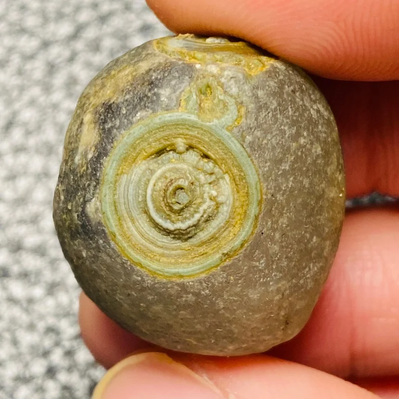 Natural Moon Deity Energy Stone Spiritual Healing Gobi Stone Mineral Specimen - view 5