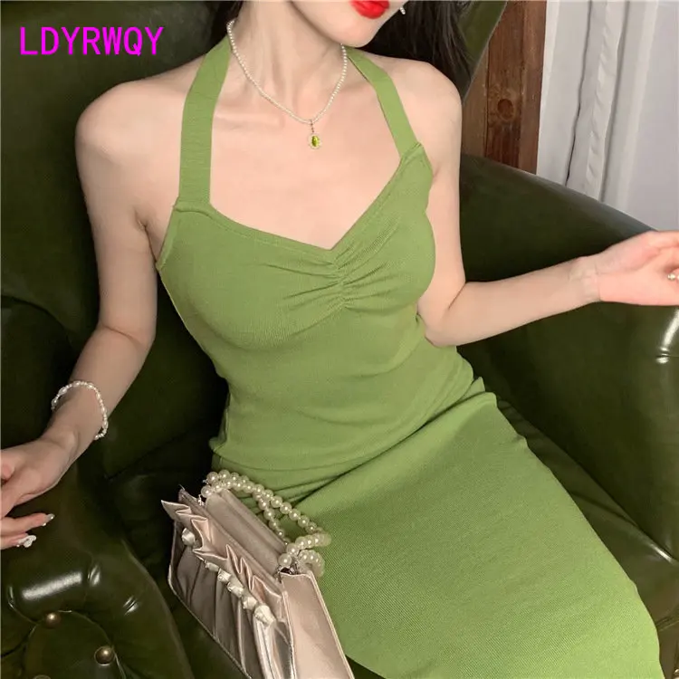 

Summer new style Hong Kong style retro temperament v-neck fold Zou hang neck open back slimming waistcoat dress