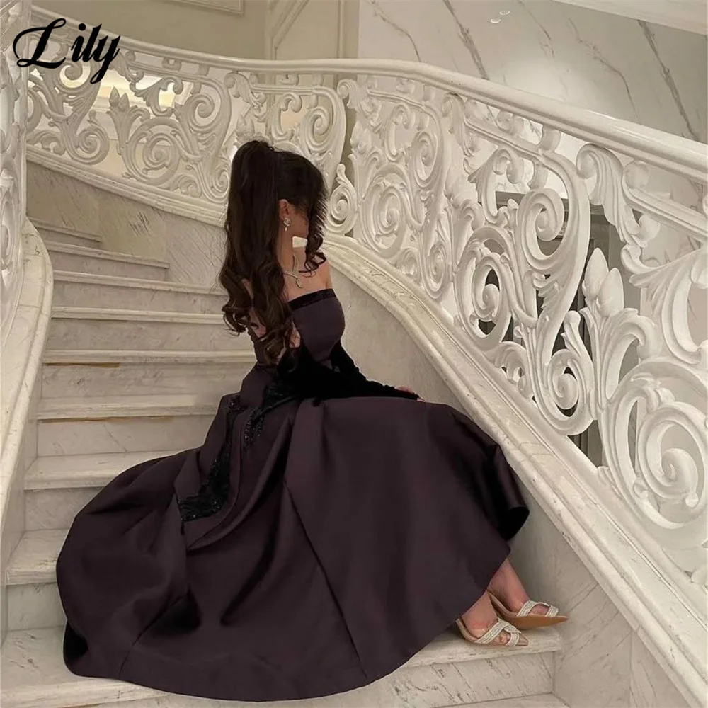 Lily Dark Purple Formal Gown Satin Strapless Sleeveless Prom Dresses with Black Embellishments فساتين مناسبة رسمية Customized