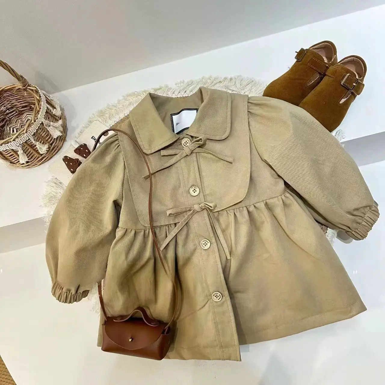 Girls' Windbreaker for Spring and Autumn 2025 New Baby Girl British Style Autumn Clothing Children's Medium Long Jacket