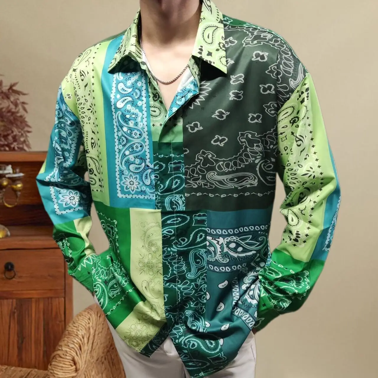 Hip Hop Green Paisley Print Shirt Streetwear Color Contrast Long Sleeve Men Shirts Hawaiian Beach Shirts Camisa Floral Masculina