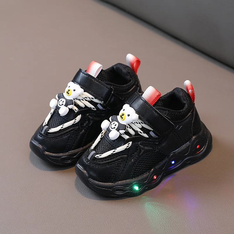 Sneakers luminose traspiranti per ragazze scarpe sportive con suola morbida per bambini Sneakers luminose per bambini scarpe luminose brillanti per