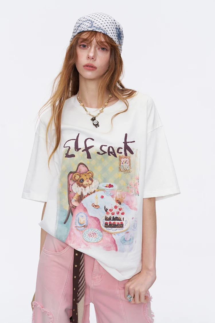 ELFSACK Women's Sweet Short Sleeve Graphic Tee with Cute Print, T-Shirt with Multiple Color Options, Loose Casual Autumn Top