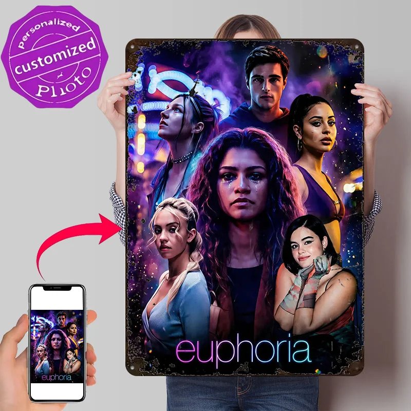 Affiche Murale Métallique Texturée 3D Personnalisée Série TV Euphoria – Décoration Murale en Fer Blanc pour Chambre et Bureau