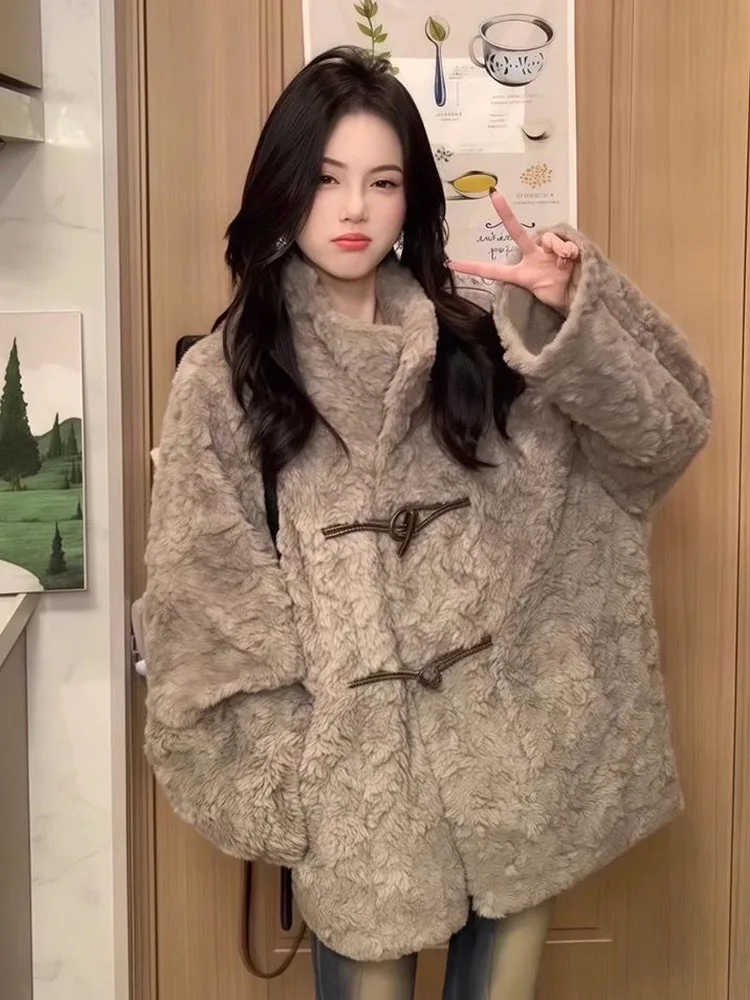 

Женская куртка из овчины с воротником-стойкой, утепленная, из кожи и меха, весна 2026, новая корейская модель для повседневной носки