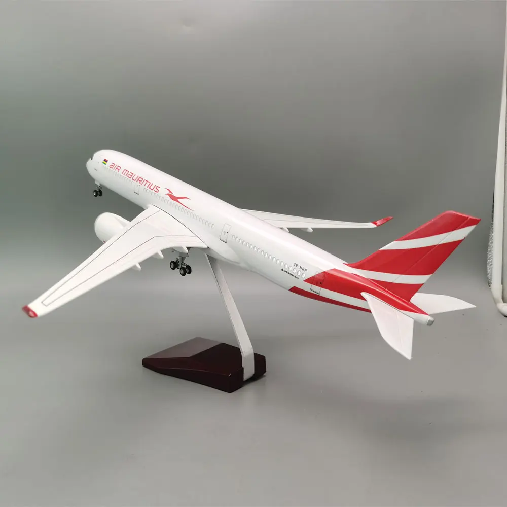 1/150 Scale Plastic Model Air Mauritius A350 Airways 47CM Collectible Miniatures Airplane Airline Resin Plane Display Decoratio