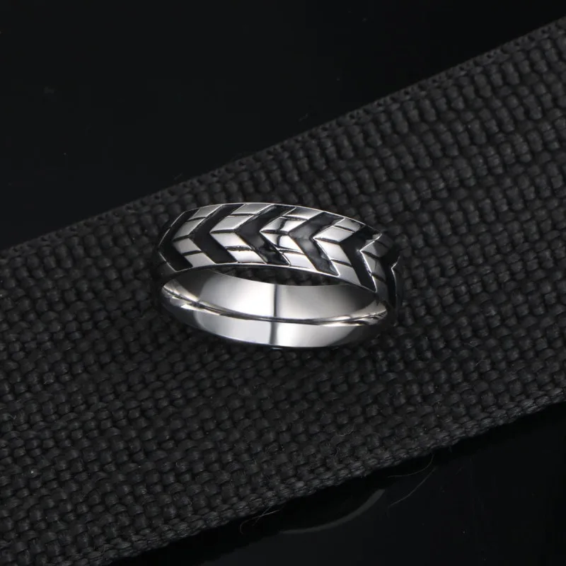 التيتانيوم الصلب سيارة الإطارات الرجال الدائري، أزياء عصرية الهيب هوب قاطرة الإطارات علامة الدائري SA1012