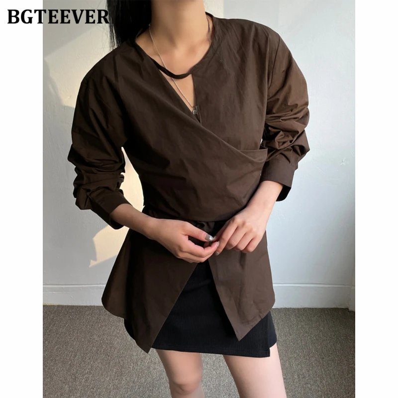 BGTEEVER Chic Stylish Hollow Out Ladies Solid Shirts Blouses Elegant O-neck Long Sleeve Slim Waist Female Split Pullover Blouses 4