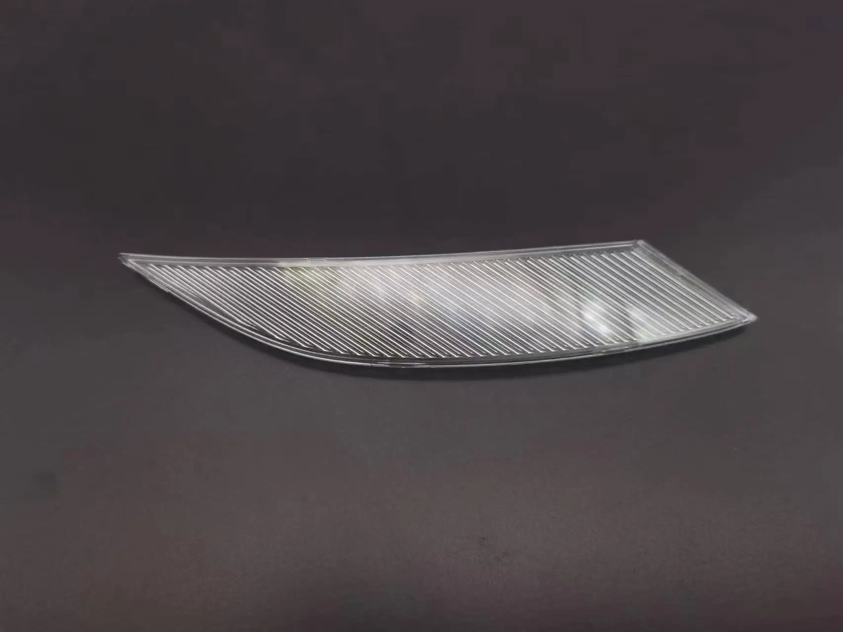 Suitable for Audi Q7 SQ7 RSQ7 10-15 headlight decorative panels Q7 headlight decorative panels