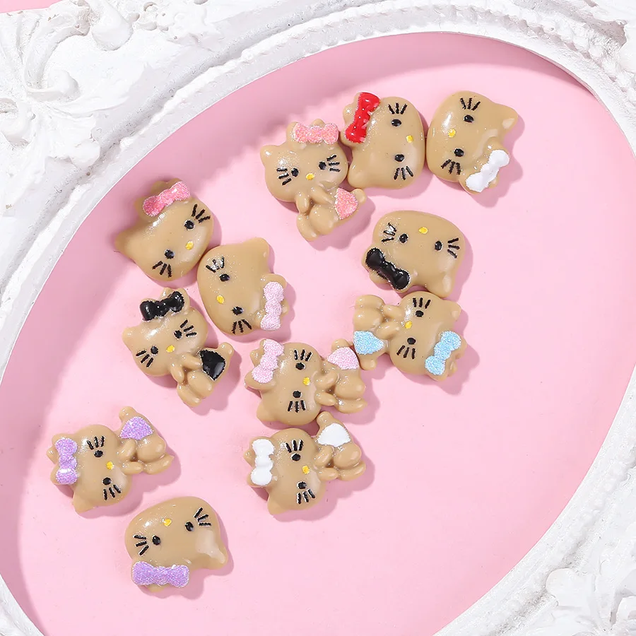 50 piezas/paquete charms de uñas de playa KT Kitty - lindo gato de resina para arte de uñas, decoración 3D para manicuras kawaii de verano 3
