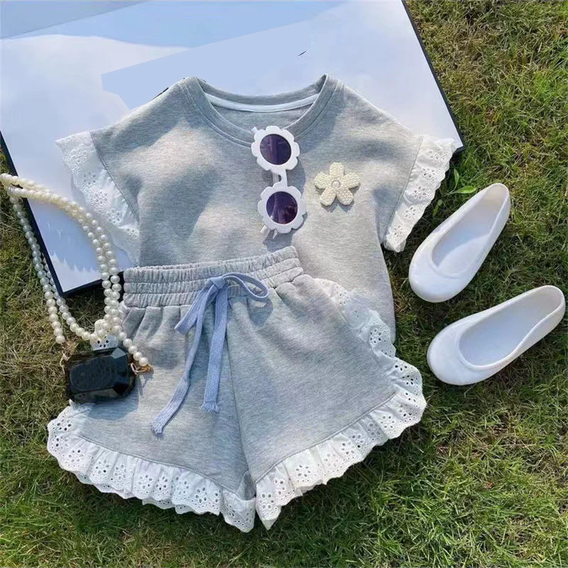 Girls New Summer Suit Two-Piece Toddler Korean Lace Lace Short-Sleeved T-Shirt In Small Children Shorts Cotton Children's Clothi