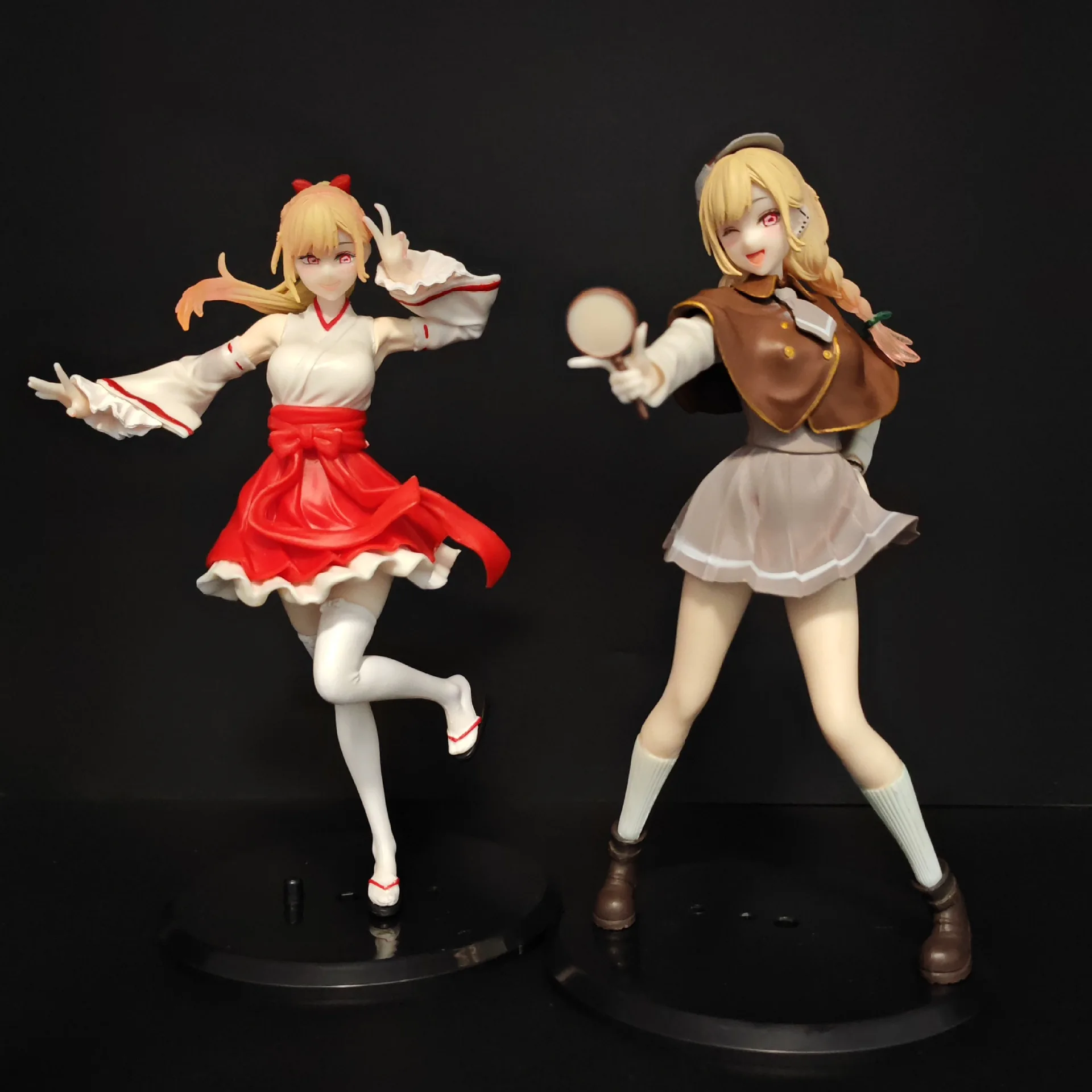 Anime-Figur Kitagawa Marin Zwei Stile Miko Detektiv Schönes Mädchen PVC-Modell Desktop-Ornament für Anime-Sammler Wohndekoration
