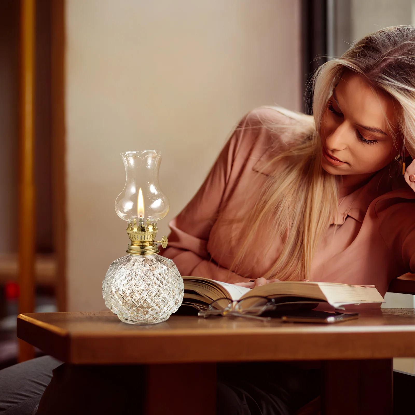 стеклянные лампы в винтажном декоративном