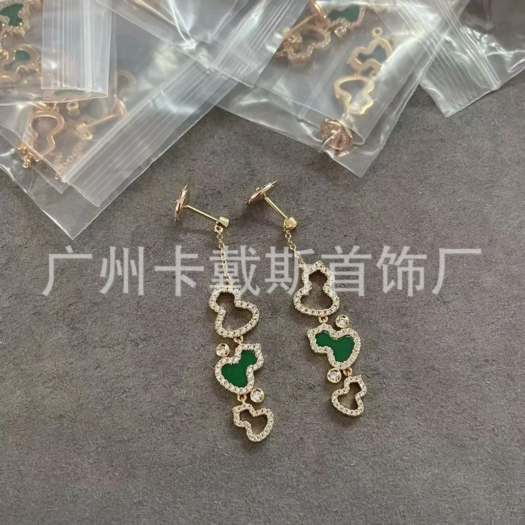 V gold new three-gourd red and green agate earrings CNC Seiko version Fulu follows good luck, factory direct sales