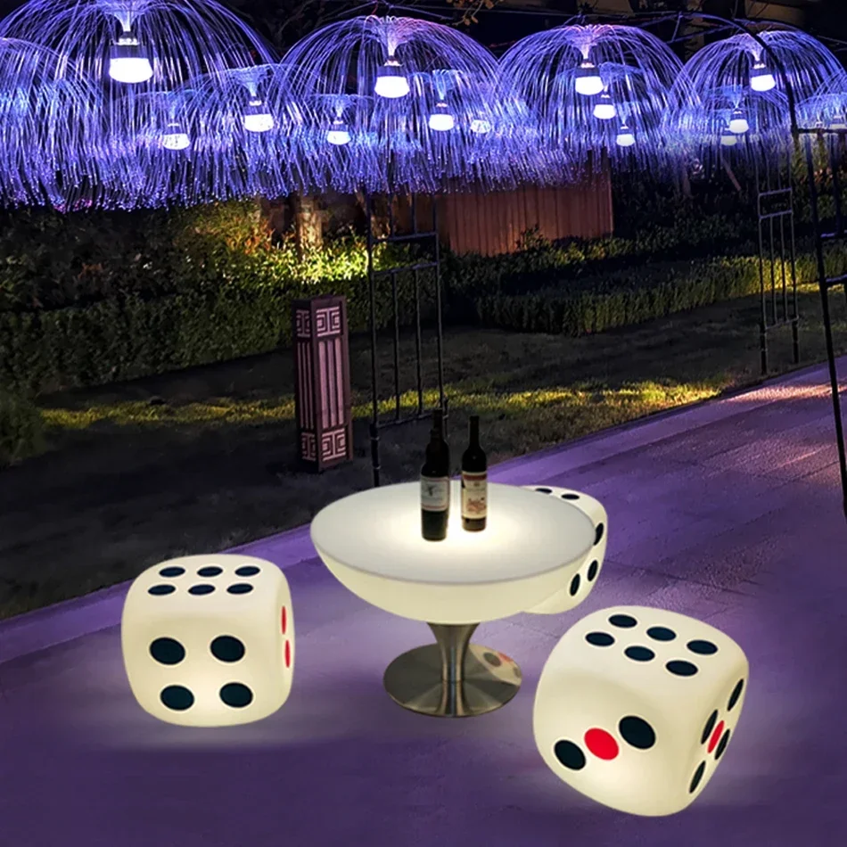Tabouret lumineux, meubles de table amples