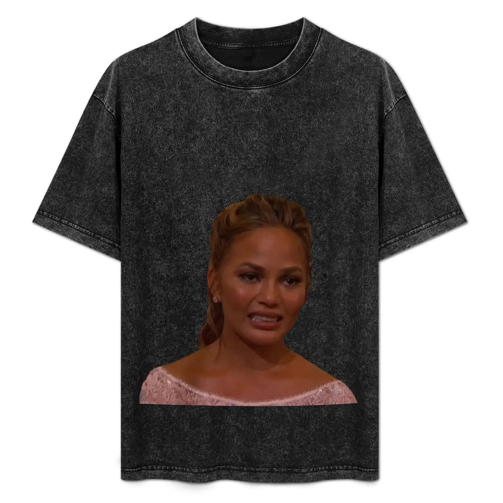 

Chrissy Teigen T-Shirt Long Lasting Casual T-Shirt