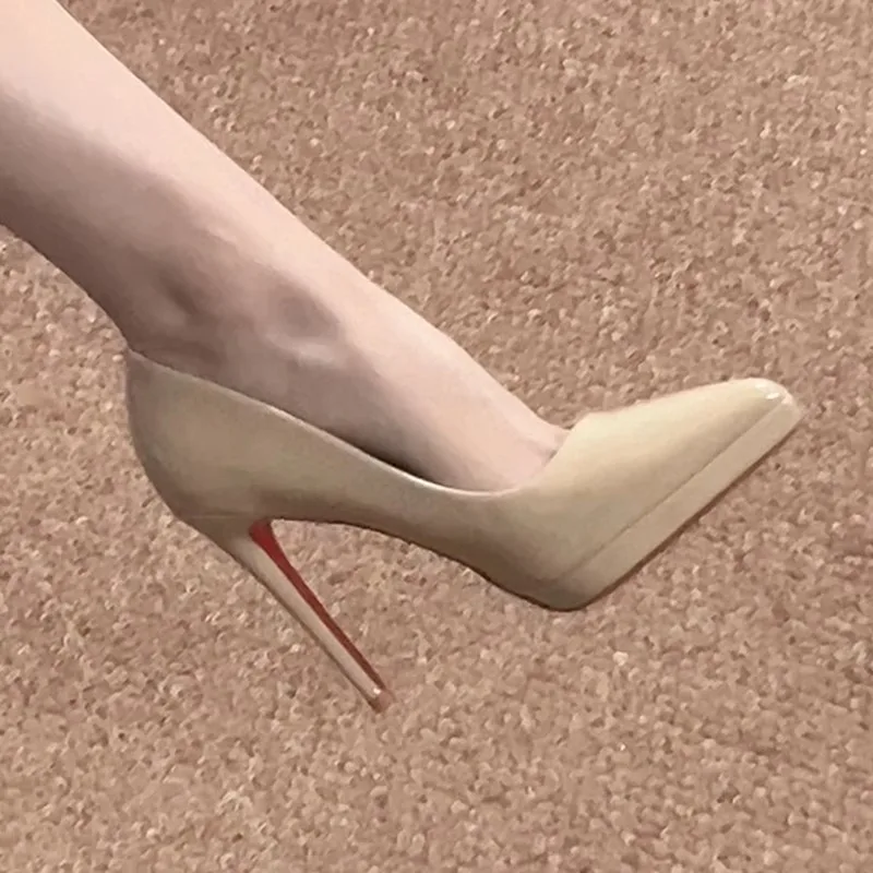 chaussures-a-plateforme-impermeables-couleur-nude-pour-femme-talon-fin-elegantes-pointues-tendance-2026-confortables-en-materiau-respirant