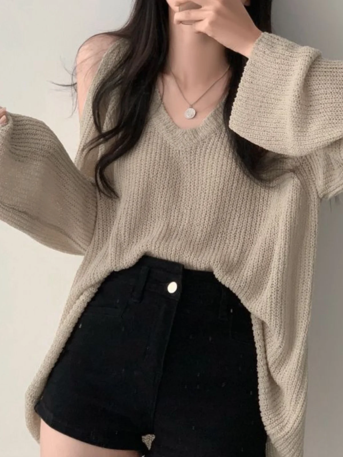 البلوزات لاعبا البلوفرات النساء الأزرق الداكن Y2K الكتان القوطية الظهر شبه المجهزة الفن الغربي الياقة المدورة الكشمير الموضة الحديثة الدافئة