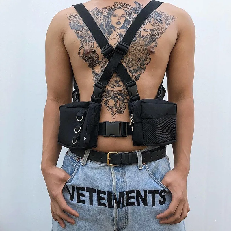 

Streetwear Punk Chest Rig Bag Unisex Hip-Hop Tactical Chest Bags Functionality Vest Fanny pack Women Straps Backpack phone Purse