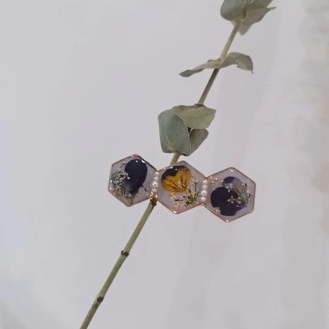 3184 Wholesale Dried Flower Series Hair Clips Duckbill Clips Gentle Girly Retro Forest Style Side Clips Creative Ice Cream Color