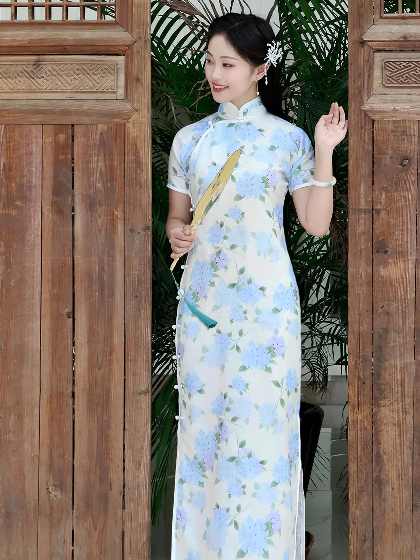 

Традиционное летнее ципао из бамбукового шелка с прямым кроем, низким разрезом, коротким рукавом, для повседневной носки, в ретро-стиле, длинное