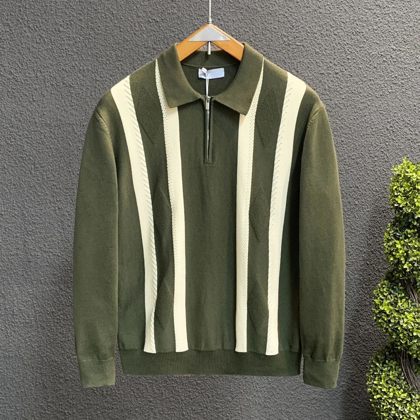2025 autunno nuovi uomini colletto rovesciato polo con cerniera manica lunga a righe caldo business casual top versatile