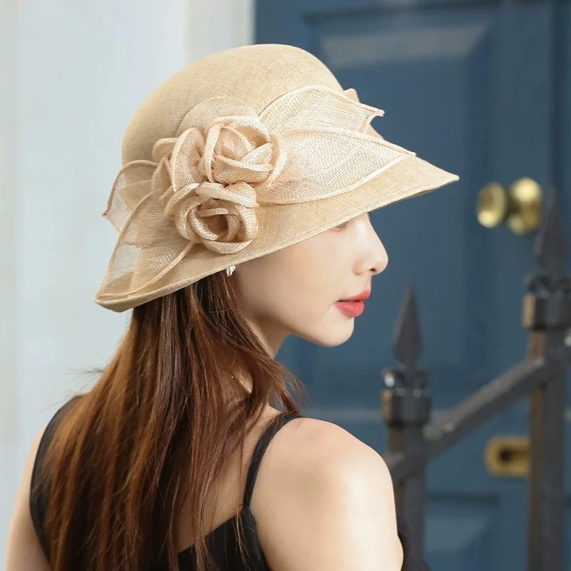 Women's Fashionable and Versatile Linen-Blend Straw Hat: Vintage Elegant Sun Hat for Outings, Vacations, and Beach Trips