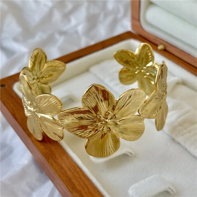 Bohemian Flower Bangles For Women Stainless Steel Wide Bracelet Chunky Flora Cuff Bangle Couple Jewelry Valentine's Day Gifts