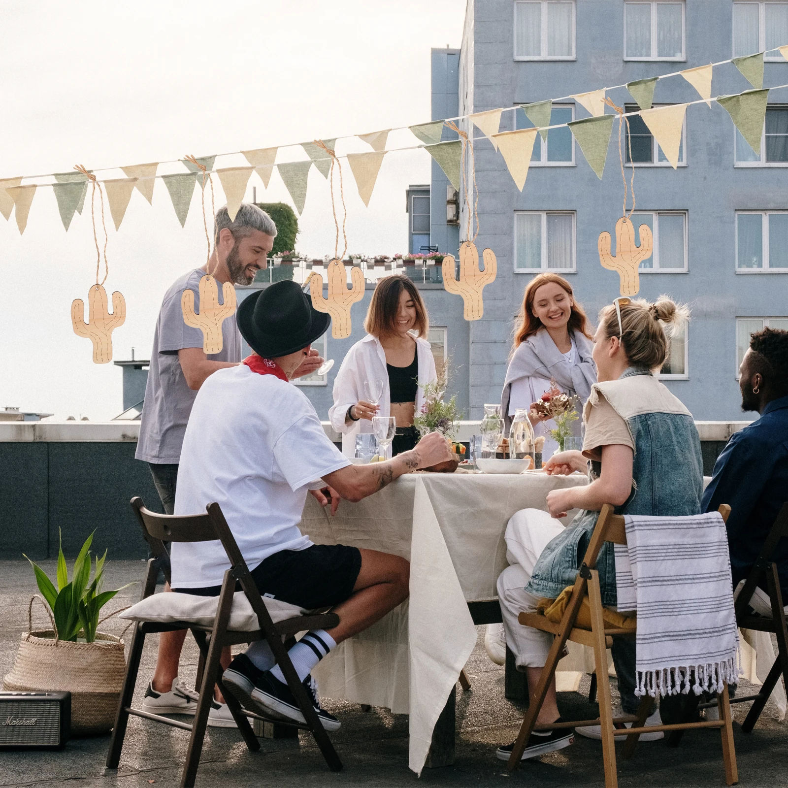 

10pcs Wooden Cactus Slices Unfinished Decor Hanging naments Craft Supplies Party Home Wedding Photo Props Gift Tags