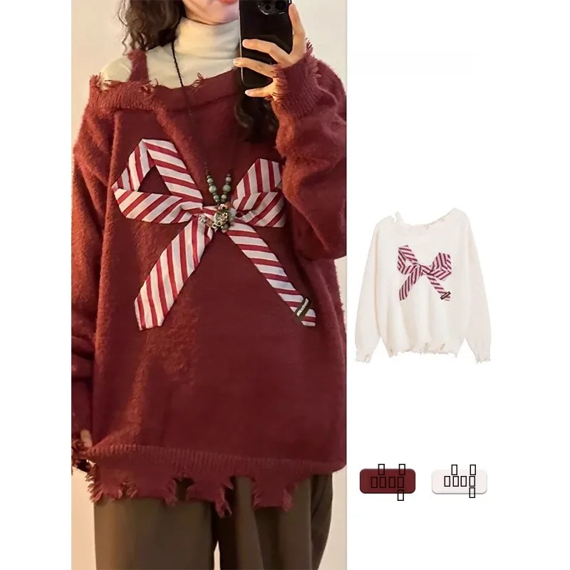 Rajutan Wanita Model One-Shoulder Desain Merah Sensual untuk Awal Musim Semi, Sweater Longgar dengan Eksposur Bahu yang Santai dan Manis