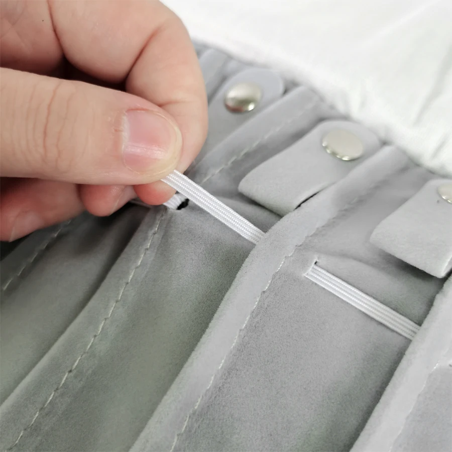 منظم حقيبة مجوهرات مخملية للسفر للقلادة وشريط مطاطي ومضاد لللف سلاسل 16 خالية من التشابك باللون الأسود