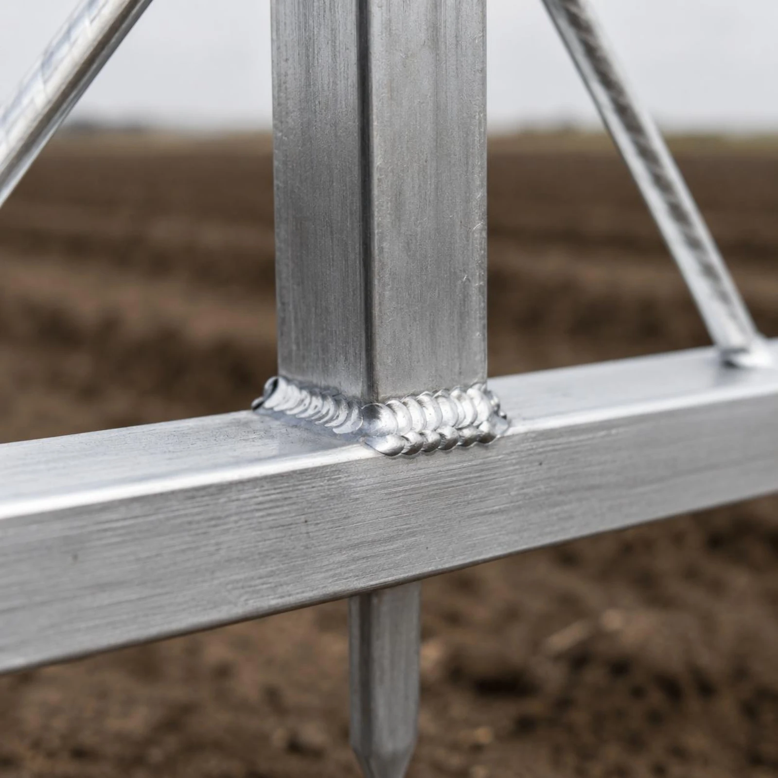 Picture 7: Wide Tine Bar Broad Fork Five Spikes Sharp Tines Soil Lifter T-handle Garden Tools for Home Gardening