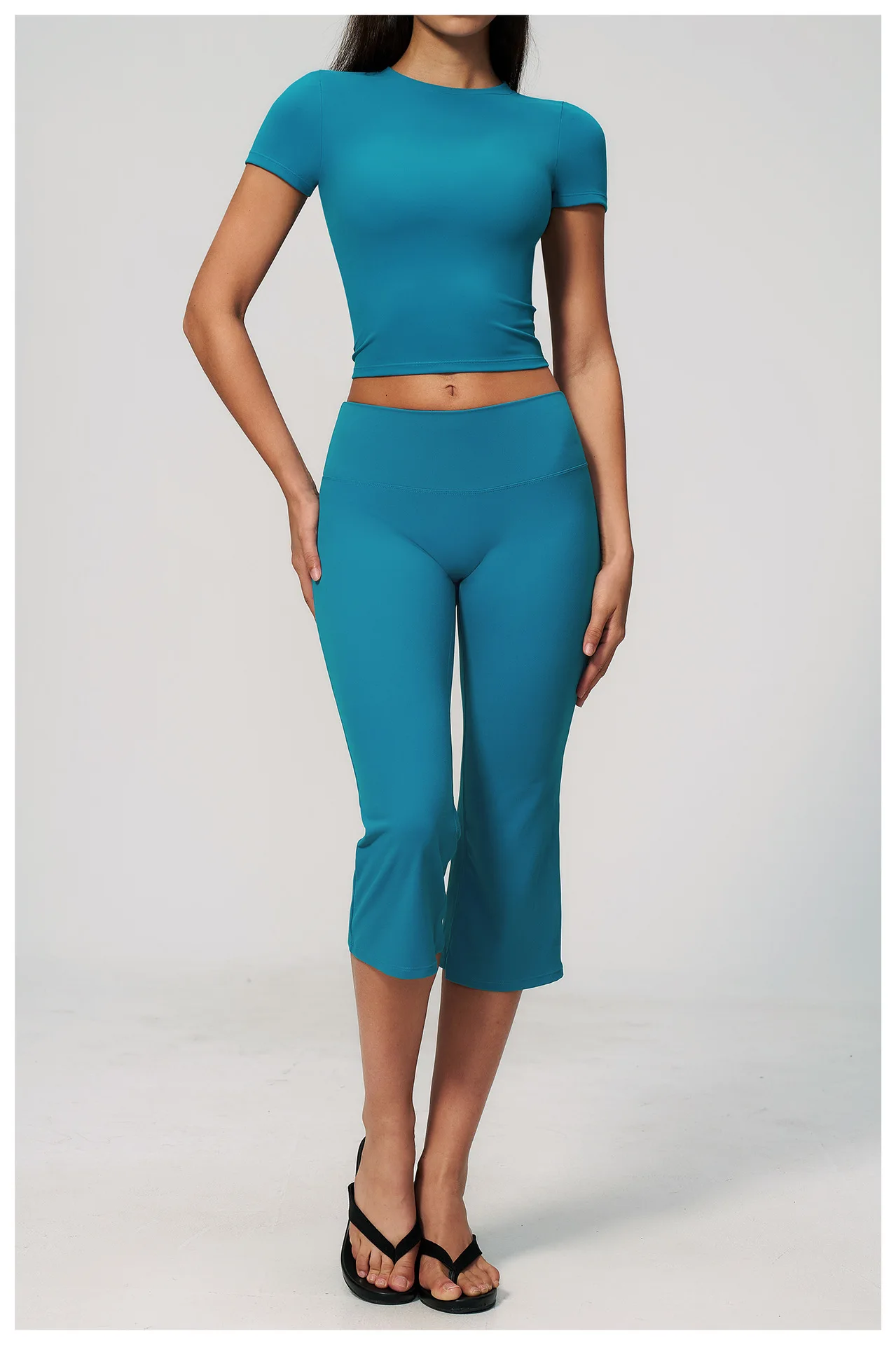 Slimming Yoga Set Woman Ribbed High Waist Capri Flare Leggings Tee Breathable Workout Gym Outfit Sportswear Femme 2 Piece