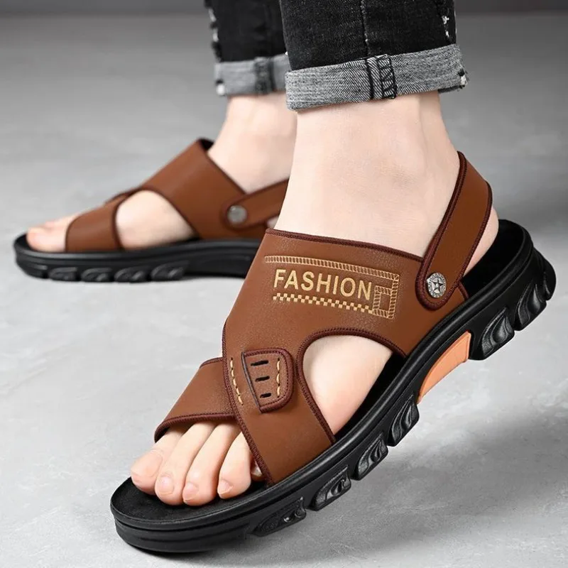 Sandalen Voor Heren Zomer Nieuwe Open Teen Jeugd Strandschoenen Klassieke Slippers Antislip Heren Comfortabele Platte Sandalen Met Zachte Onderkant 2024