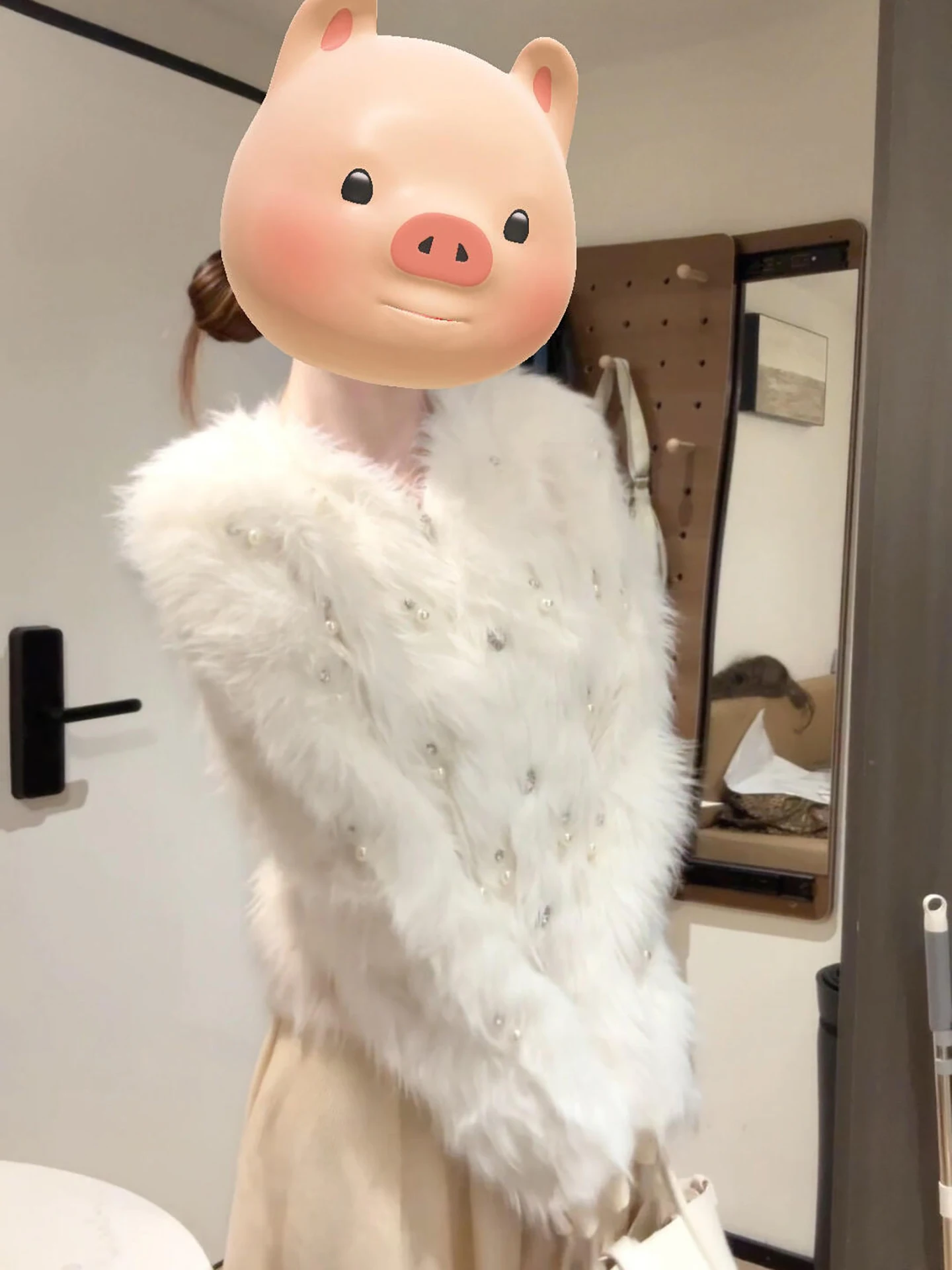 

Ele Pearl Buttoned Fur Coat Women's Sle Slim Fit ort Coat Autumn Winter New Arrival Faionable Versatile V-Ne Design