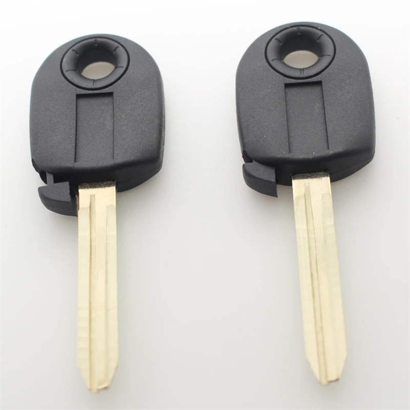 OEM 10Pcs Replacement Case Transponder Key Shell For Isuzu TOY43R Blade Can Install Chip