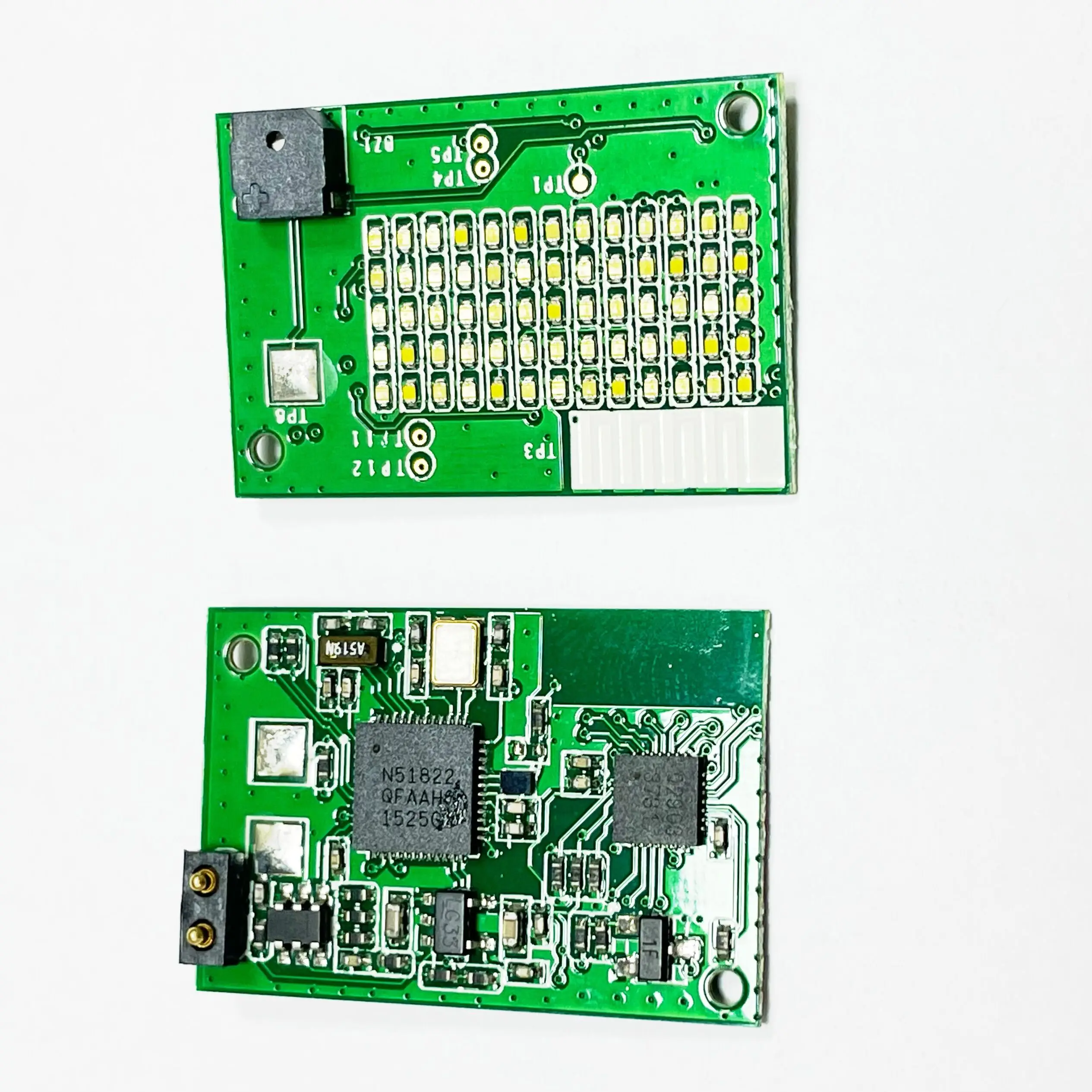 1PCS/LOT N51822 2.4GHz Bluetooth Low Power module +LED light NRF51822-QFAA