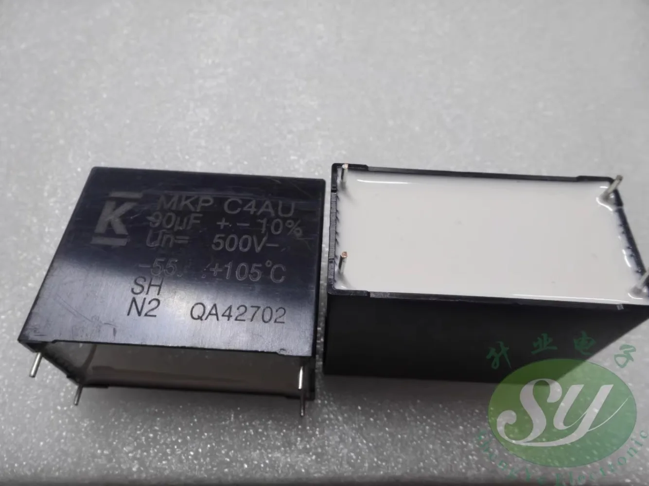 

MKP C4AU 90uf/500V 906 New absorbing film capacitor